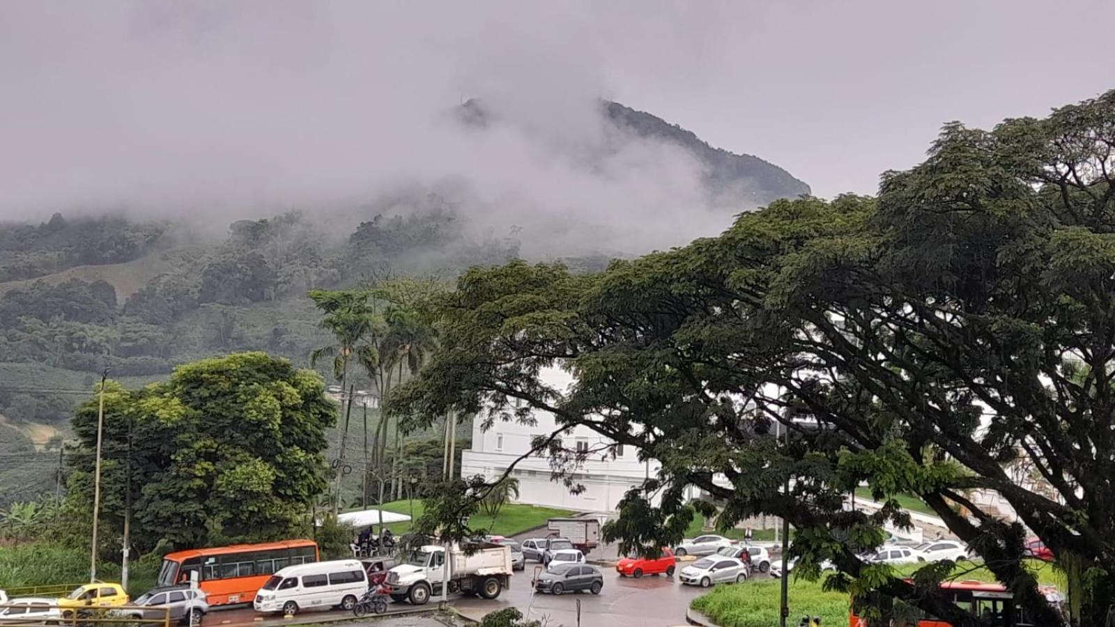 Hotel Go Pereira Exterior photo