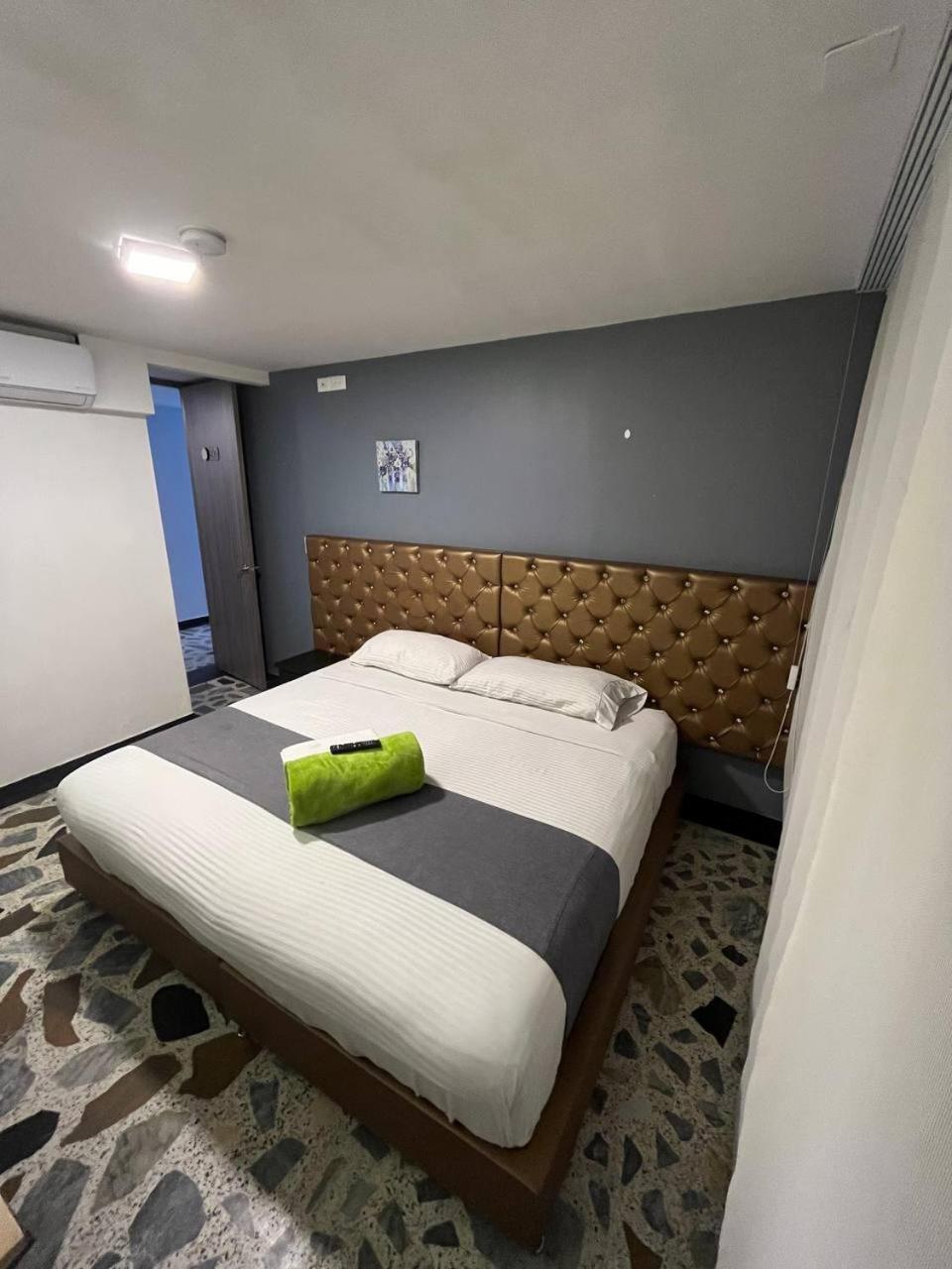 Hotel Go Pereira Exterior photo